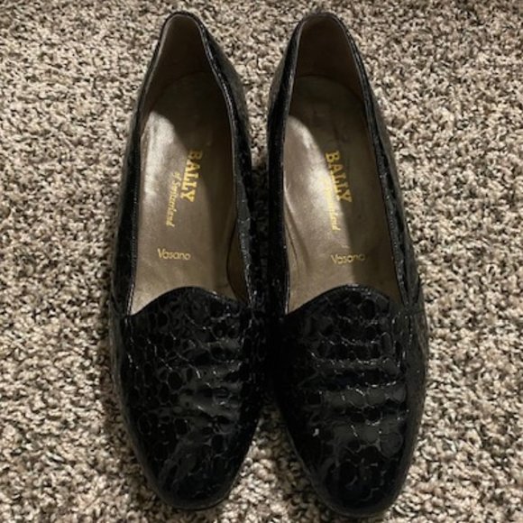 New BALLY * Vasano BLACK CROC Patent LEATHER Block Heel LOAFERS PUMPS * 7.5 / 8 - Picture 1 of 10
